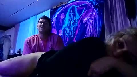 Snapshot of twocrazy85 chatting on February 8, 7:56 am Twocrazy85 online show from February 8, 7:56 am