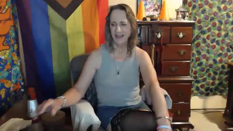 twocumkerry online show from May 2, 10:53 am