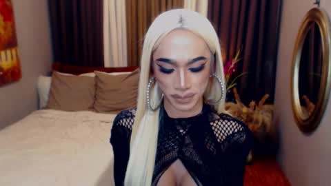 KiaraKeana online show from February 2, 4:44 am