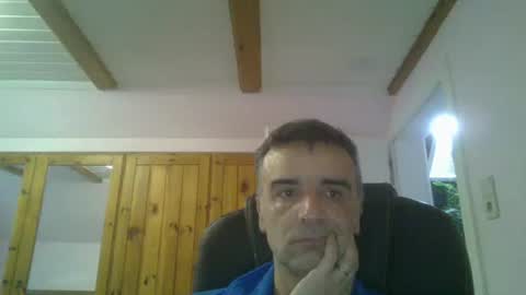 twoperes online show from May 19, 4:30 am