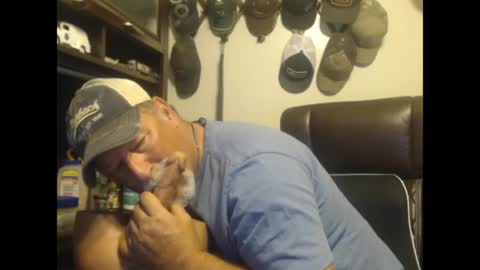 Snapshot of txlobo60 chatting on March 22, 11:19 pm txlobo60 online show from March 22, 11:19 pm