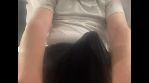 txsizedhog420 online show from October 2, 4:19 am