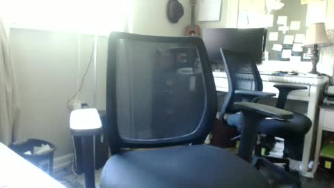 Snapshot of ty4u chatting on June 18, 3:05 pm ty4u online show from June 18, 3:05 pm