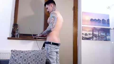 Snapshot of tyagodoll chatting on January 28, 6:39 pm tyagodoll online show from January 28, 6:39 pm