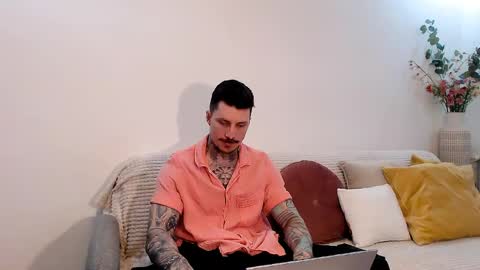 tyagodoll online show from May 13, 5:54 pm