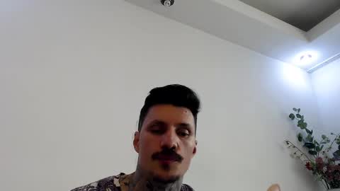 tyagodoll online show from May 14, 4:47 pm