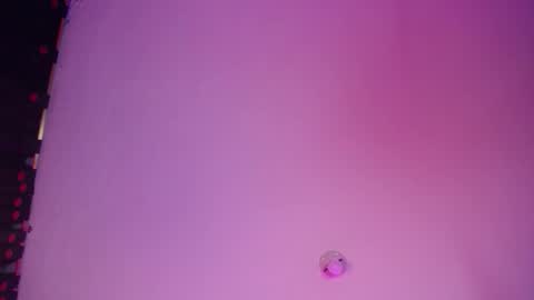 Snapshot of tyanna_morrison2 chatting on February 10, 1:21 am Tyanna online show from February 10, 1:21 am