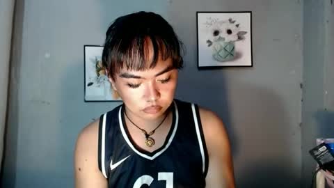 Snapshot of tyla_23 chatting on June 8, 2:12 am Tyla online show from June 8, 2:12 am