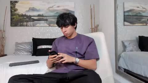 Snapshot of tyler_durtenn chatting on September 17, 3:08 am Tyler online show from September 17, 3:08 am