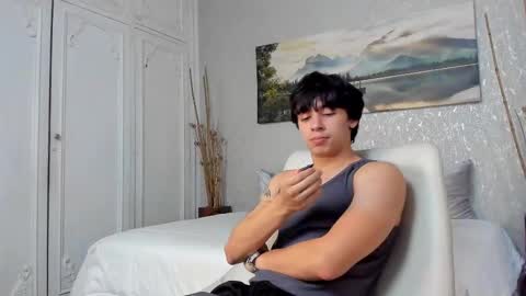 Snapshot of tyler_durtenn chatting on September 23, 2:58 am Tyler online show from September 23, 2:58 am