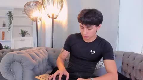 Snapshot of tyler_durtenn chatting on October 16, 3:07 am Tyler online show from October 16, 3:07 am