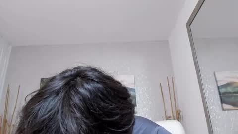 Tyler online show from November 11, 3:06 am