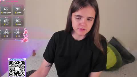 Snapshot of tyler_ema chatting on June 30, 8:32 pm Ema online show from June 30, 8:32 pm