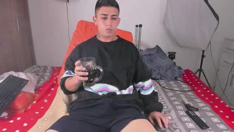 Snapshot of tyler_kane13 chatting on September 9, 10:15 am tyler_kane13 online show from September 9, 10:15 am