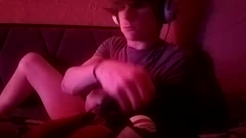 Snapshot of tylerlee199169 chatting on February 8, 12:08 pm Tyler online show from February 8, 12:08 pm