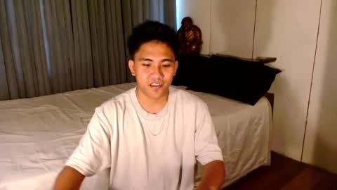 Snapshot of tylerwatson22 chatting on December 13, 1:15 am tyler online show from December 13, 1:15 am