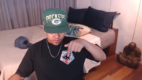 Snapshot of tylerwatson22 chatting on December 19, 2:01 am tyler online show from December 19, 2:01 am