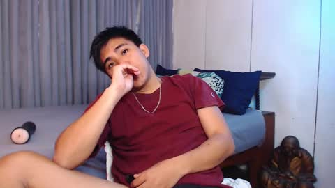 Snapshot of tylerwatson22 chatting on December 29, 3:44 am tyler online show from December 29, 3:44 am