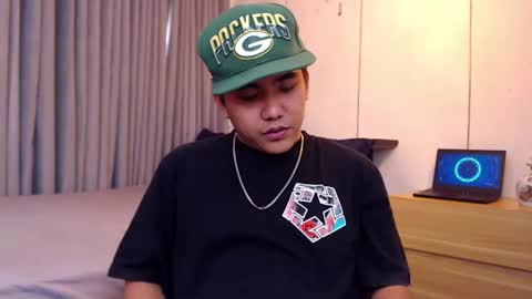 Snapshot of tylerwatson22 chatting on January 10, 6:31 am tyler online show from January 10, 6:31 am