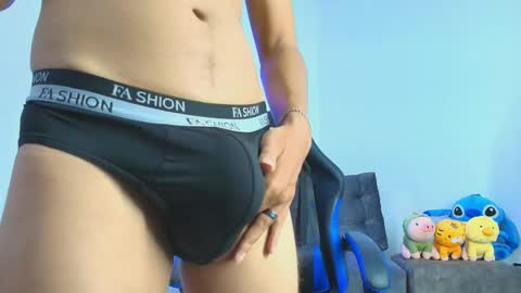   online show from October 13, 6:13 am