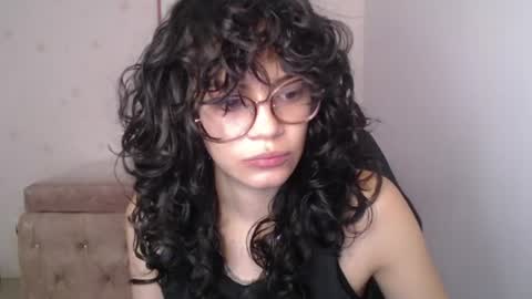 Snapshot of tyna_ch chatting on July 25, 12:47 pm TYNA online show from July 25, 12:47 pm