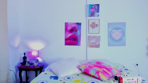 Snapshot of tyra_banksi chatting on October 9, 7:23 pm tyra online show from October 9, 7:23 pm