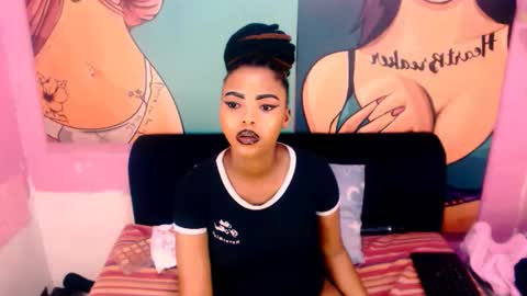 Tyra online show from October 16, 7:04 pm