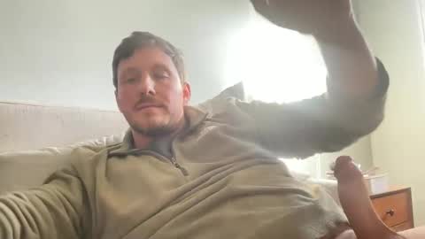 Snapshot of u28005 chatting on January 24, 8:11 pm u28005 online show from January 24, 8:11 pm