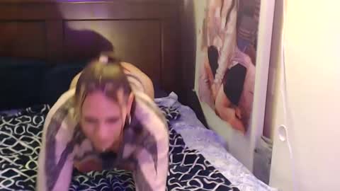 Azelia B online show from October 7, 12:19 am