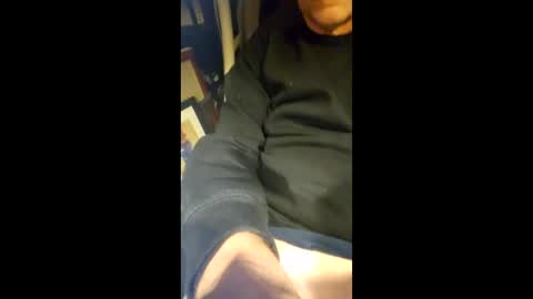 ucansitonit online show from December 15, 5:44 am