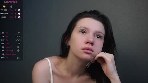 Lili online show from January 27, 8:28 pm