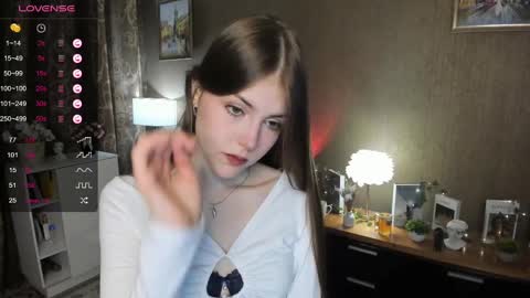 Snapshot of udeledelmoref chatting on March 9, 9:36 pm Liky online show from March 9, 9:36 pm