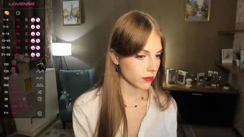 Snapshot of udeledelmoref chatting on September 16, 12:00 am Liky online show from September 16, 12:00 am