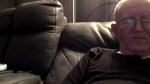 ukcock699196923 online show from October 12, 7:35 pm