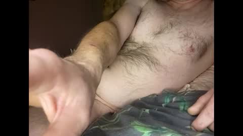 Snapshot of ukhorndog48 chatting on January 1, 1:15 am ukhorndog48 online show from January 1, 1:15 am