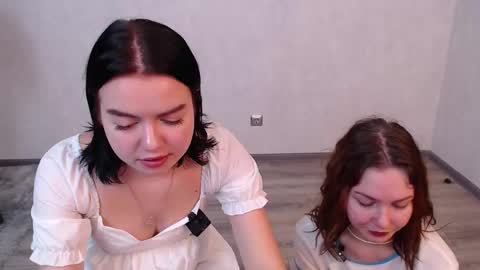 Uki online show from October 14, 3:02 pm