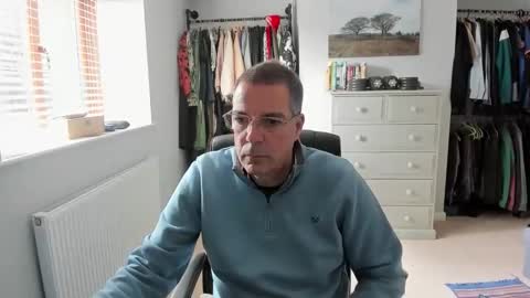John online show from May 12, 8:33 am