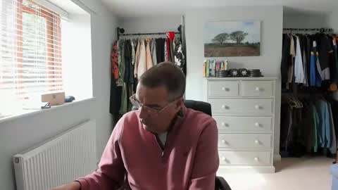 John online show from May 18, 8:20 am
