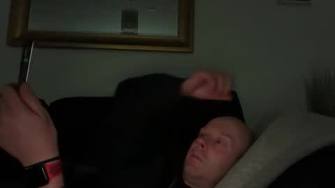 Snapshot of ukmatty3 chatting on April 18, 7:58 pm ukmatty3 online show from April 18, 7:58 pm