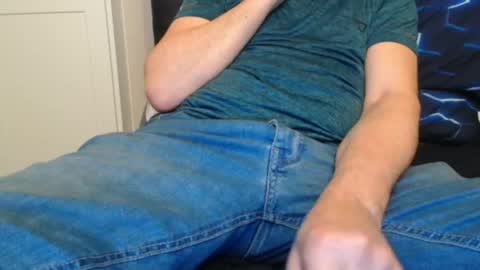 ukmids391 online show from May 11, 7:44 pm