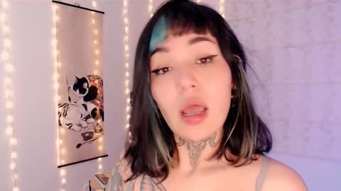 Snapshot of ulala_martina chatting on March 11, 1:44 am Martina online show from March 11, 1:44 am