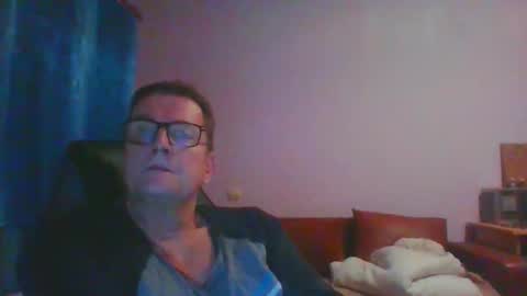 Snapshot of ulmeni4 chatting on January 12, 7:42 pm ulmeni4 online show from January 12, 7:42 pm