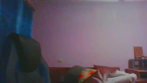 Snapshot of ulmeni4 chatting on January 14, 5:34 pm ulmeni4 online show from January 14, 5:34 pm