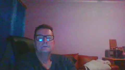 Snapshot of ulmeni4 chatting on February 6, 4:58 pm ulmeni4 online show from February 6, 4:58 pm