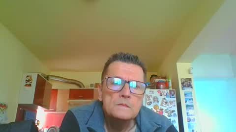 ulmeni4 online show from March 23, 8:40 am