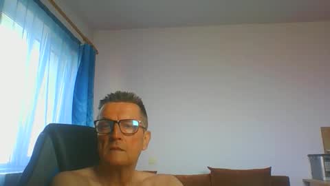 ulmeni7 online show from March 17, 7:23 am