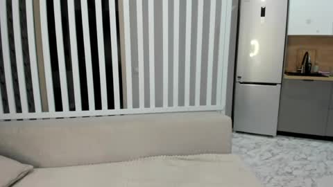 Melena online show from March 25, 2:50 am