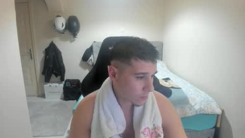 hi im mike tyson -  online show from December 5, 6:26 pm