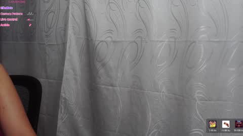 Snapshot of umarany chatting on May 12, 12:13 pm umarani online show from May 12, 12:13 pm