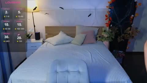 umpa_lummpa_ online show from October 21, 11:55 am